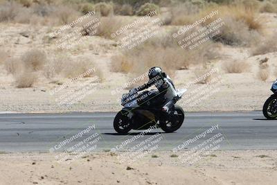media/Apr-20-2025-CVMA (Sun) [[39090e8767]]/Race 16-Formula Middleweight/